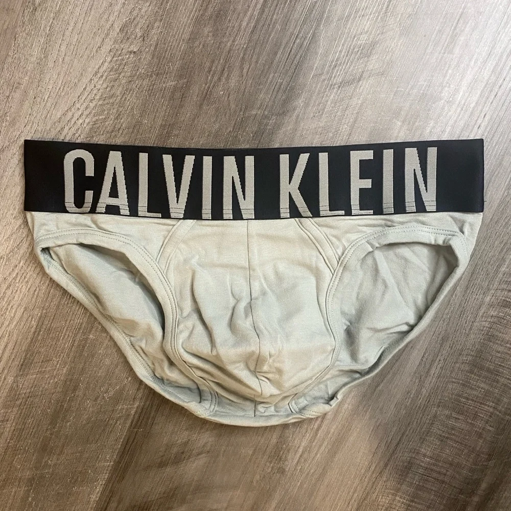 Calvin Klein Intense Power Hip Brief